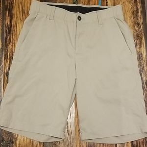 💥 Under Armour Heatgear shorts Sz 30